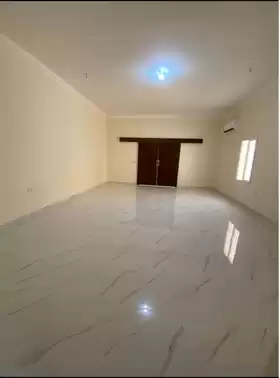 Смешанное использование Готовая недвижимость 7+ спален Н/Ф Отдельная вилла  в аренду в Аль-Садд , Доха #7808 - 1  image 